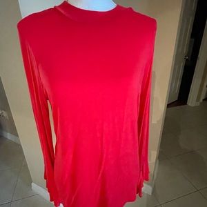 Venus Red Top
